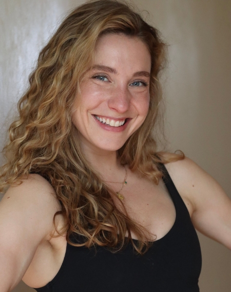 madeleine shefayoga